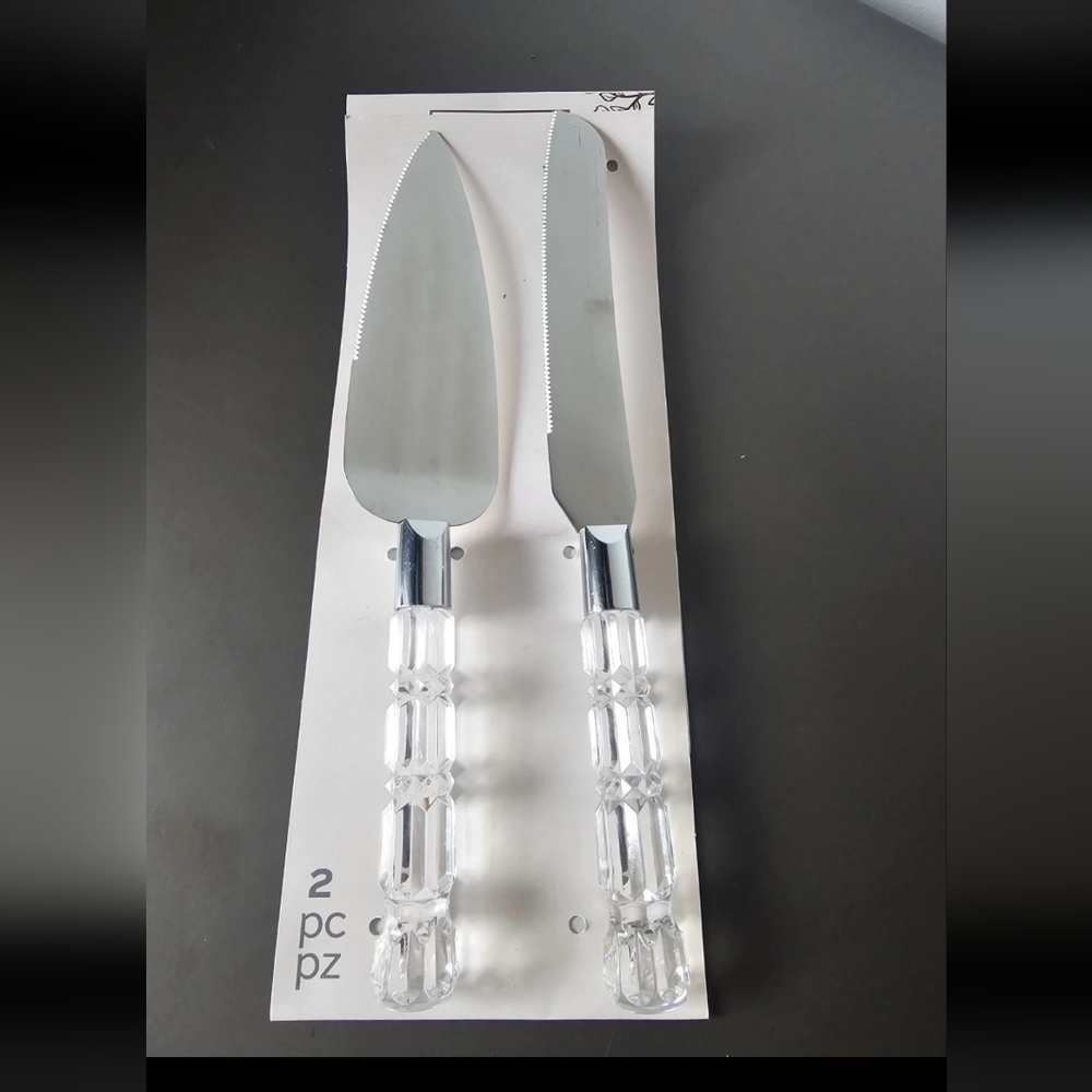 David Tutera 2 Piece Cake Knife Server Acrylic Crystal Handle w/box Wedding Set
